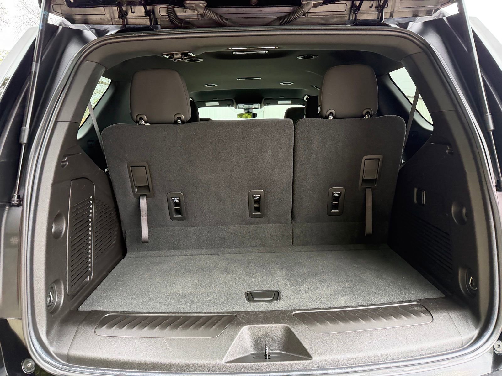 Used 2021 GMC Yukon SLE w/ Gmc Pro Safety Plus Package image 35
