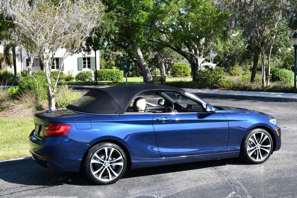 Used 2017 BMW 230i xDrive Convertible AWD/4WD image 38