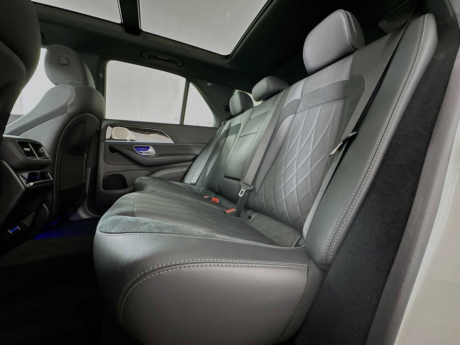 Used 2024 Mercedes-Benz GLE 53 AMG 4MATIC image 22