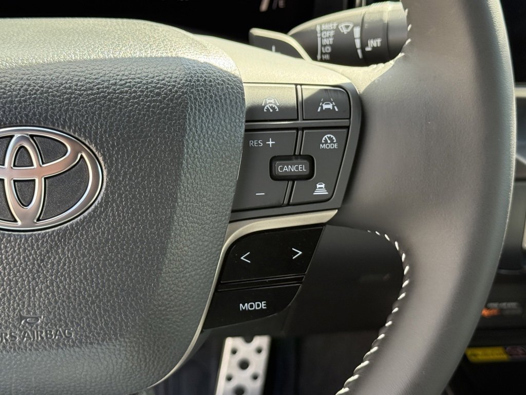 New 2026 Toyota Camry SE image 21