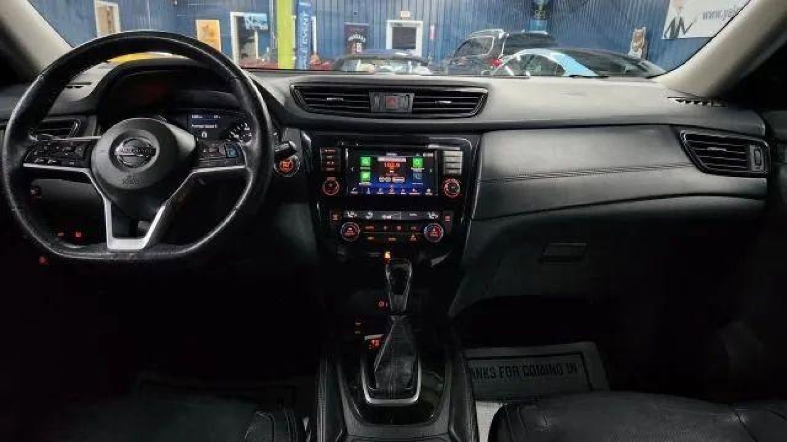 Used 2019 Nissan Rogue SL image 24