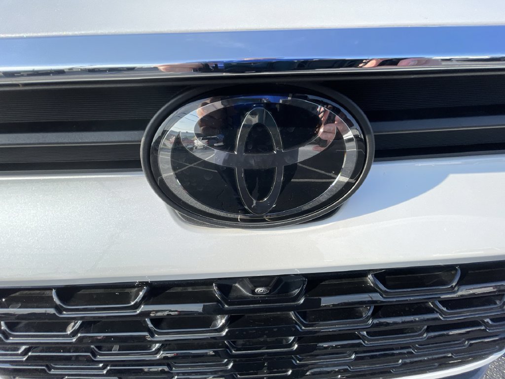 Used 2024 Toyota Grand Highlander AWD image 30