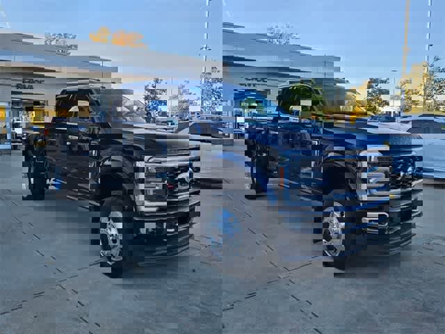 Used 2024 Ford F450 Limited w/ FX4 Off-Road Package image 2