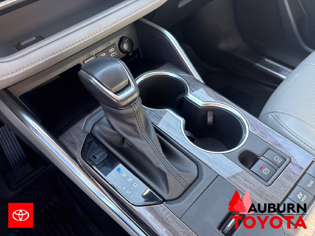 Used 2022 Toyota Highlander Platinum AWD/4WD image 15