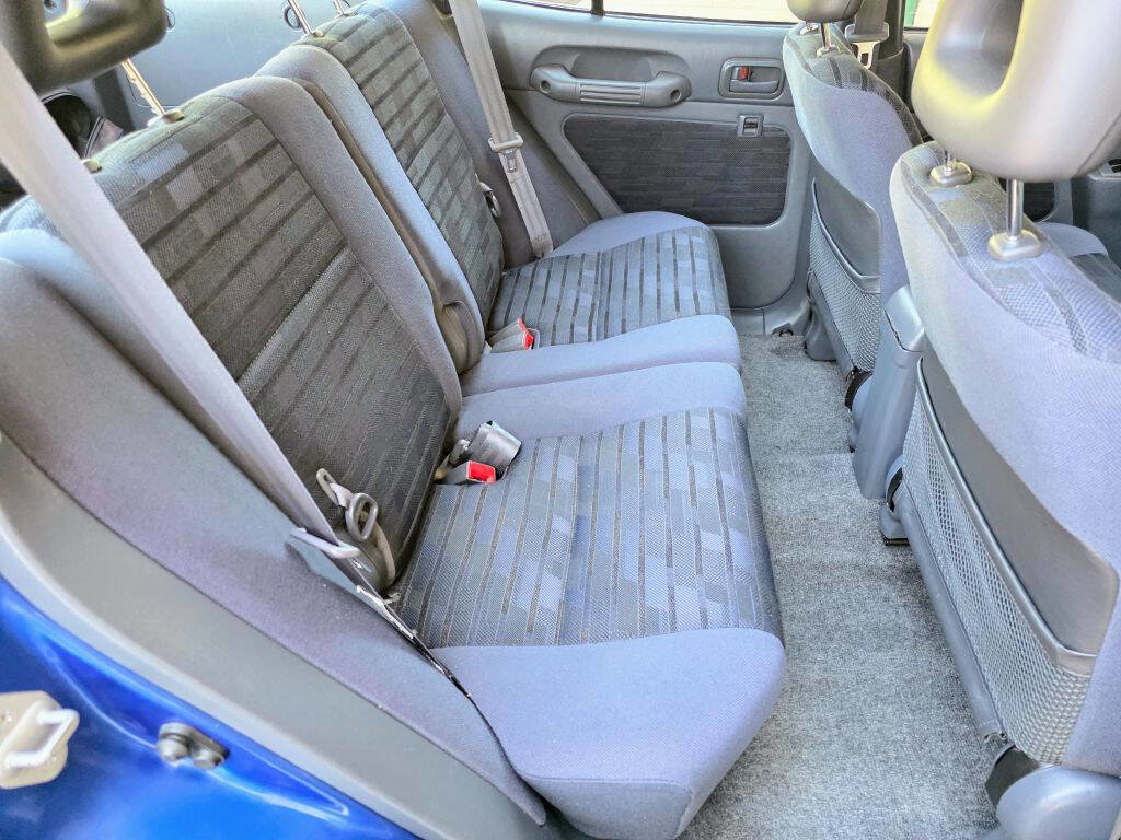 Used 1997 Toyota RAV4 4WD 4-Door image 27