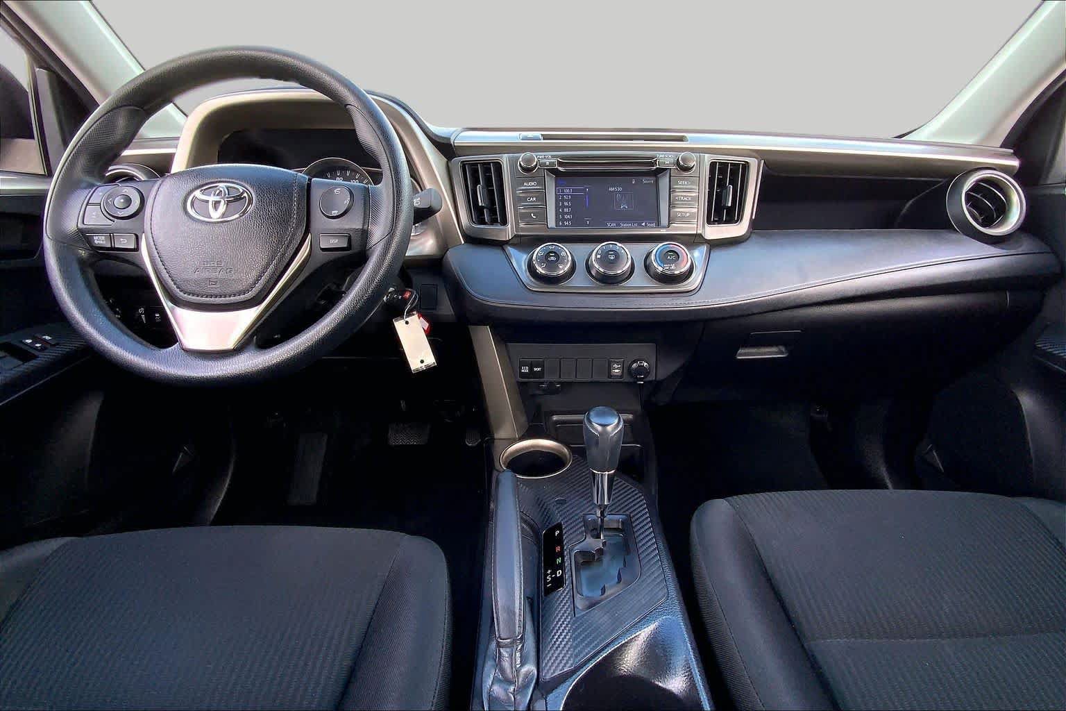 Used 2014 Toyota RAV4 LE FWD image 15