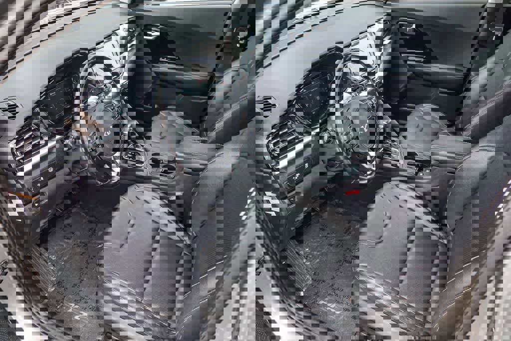 Certified 2022 Kia Niro Touring Special Edition image 16