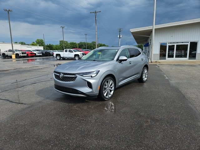 Used 2023 Buick Envision Avenir AWD/4WD image 2