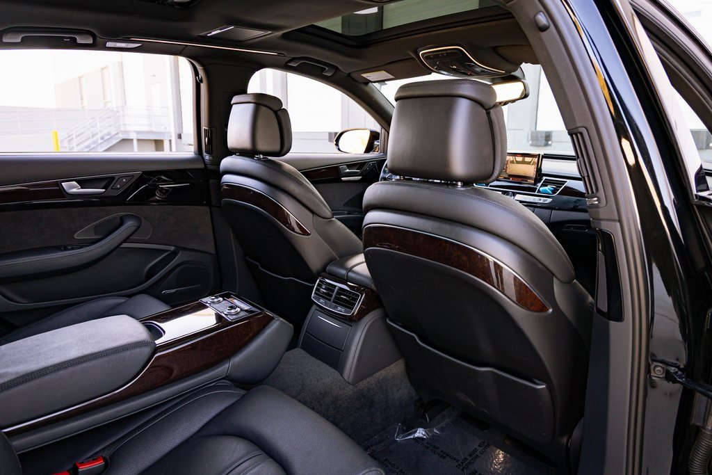 Used 2017 Audi A8 L 3.0T w/ Executive Package image 27