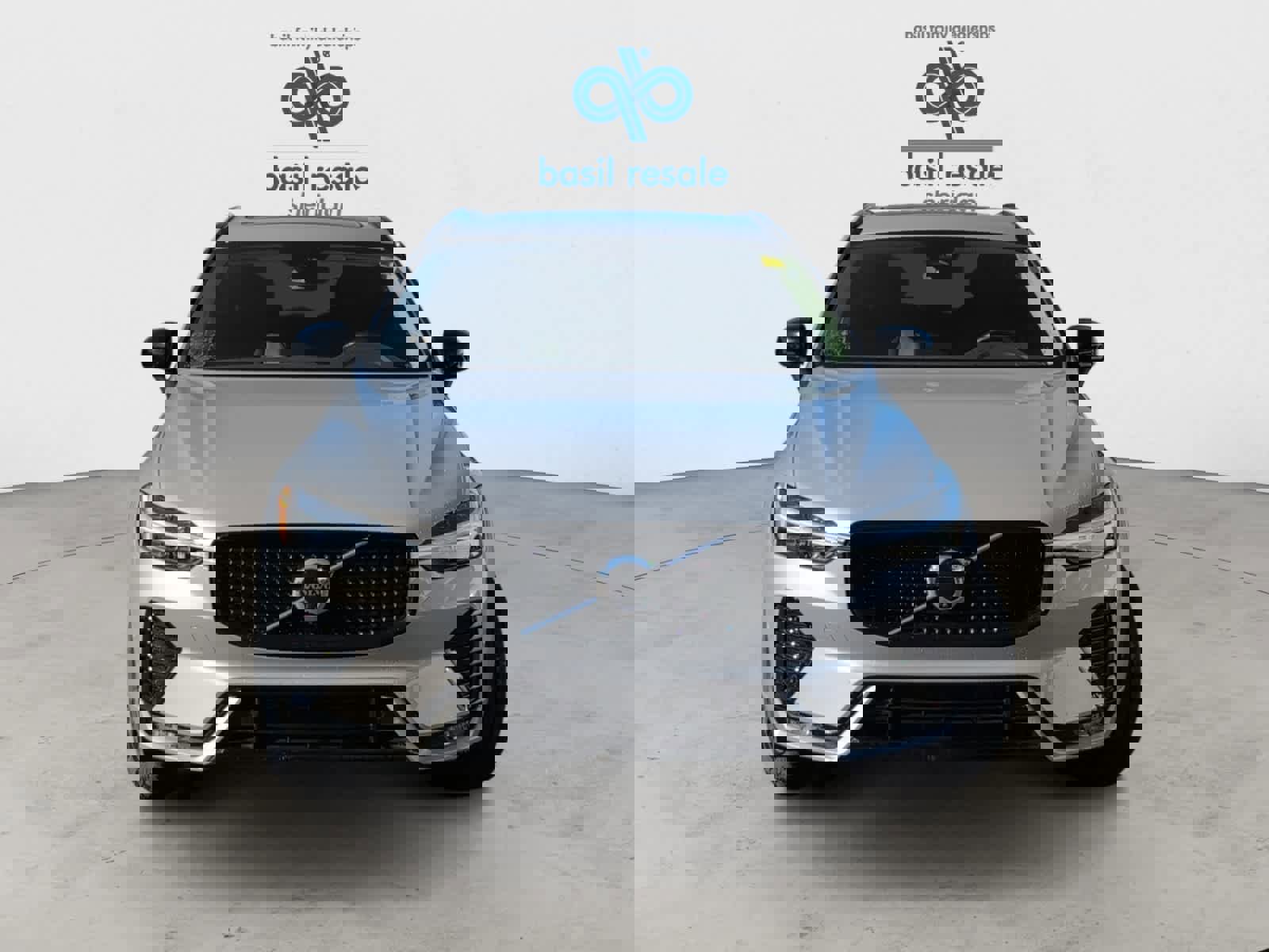 Used 2025 Volvo XC60 B5 Plus image 8