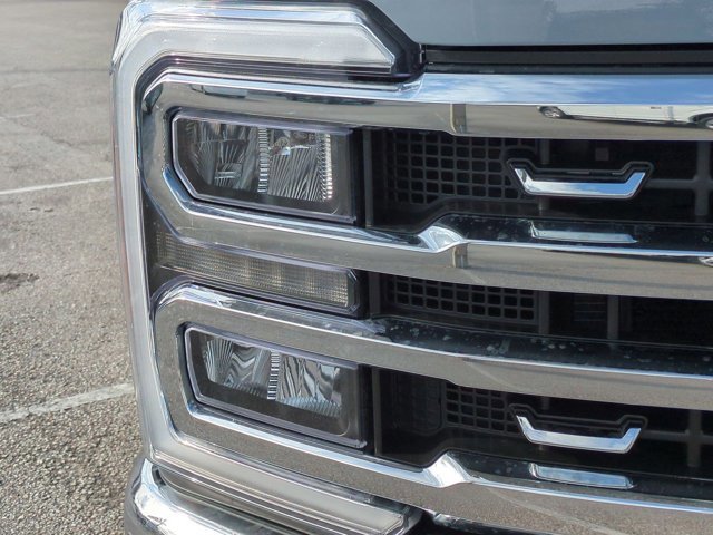 New 2026 Ford F350 Lariat image 10