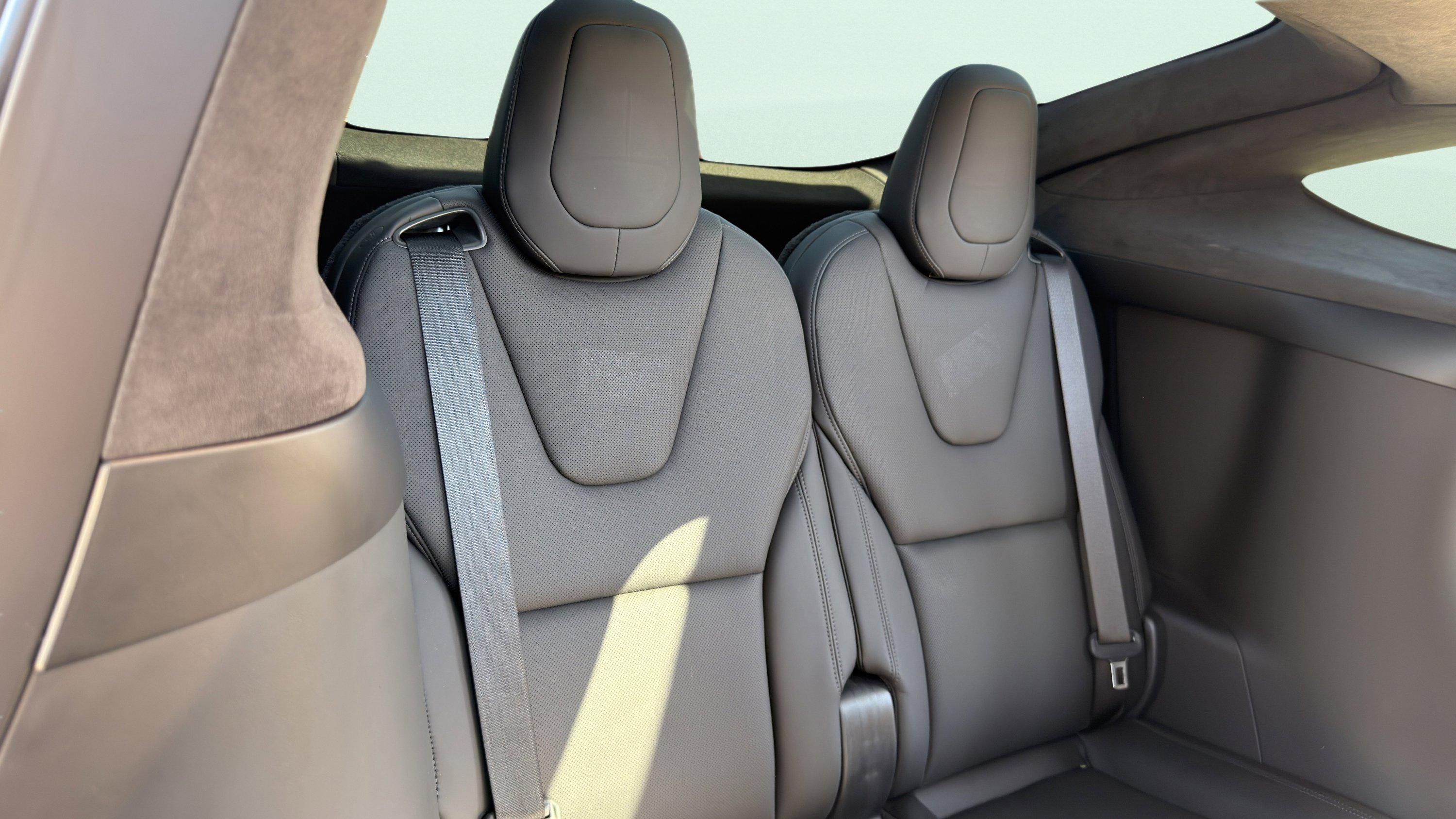 Used 2022 Tesla Model X Plaid image 36