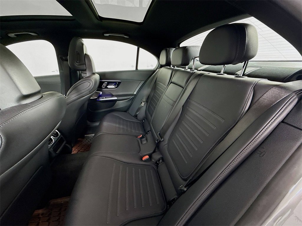 Used 2025 Mercedes-Benz C 300 4MATIC Sedan image 26