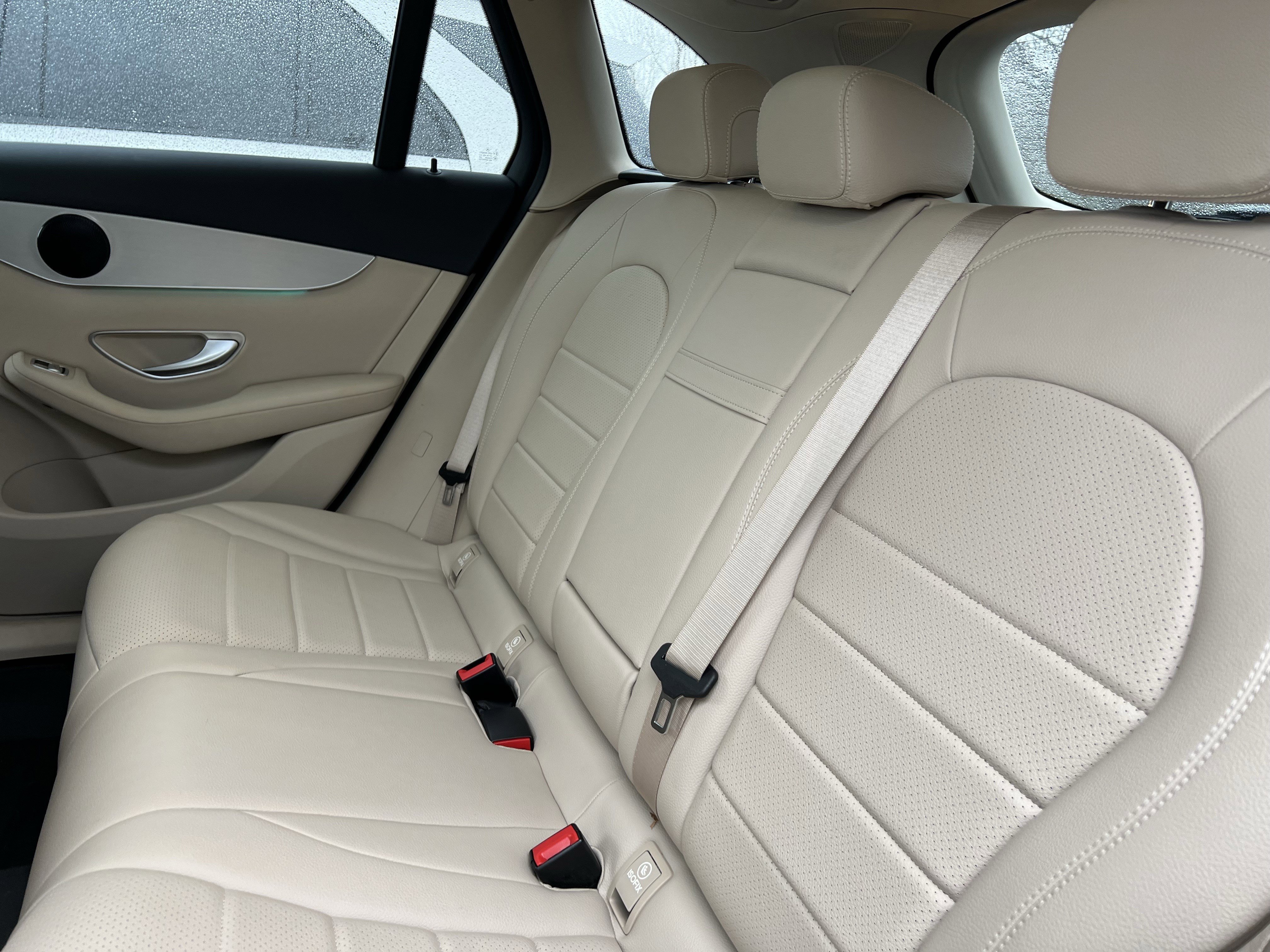 Certified 2022 Mercedes-Benz GLC 300 image 34