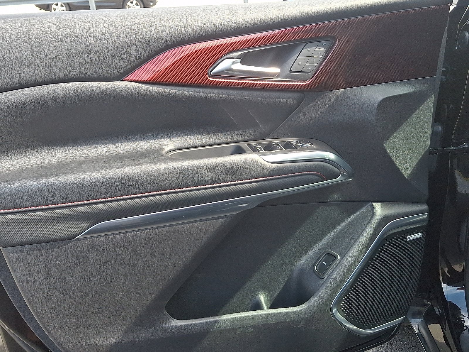 Used 2025 Chevrolet Traverse RS w/ LPO, Floor Liner Package FWD image 13