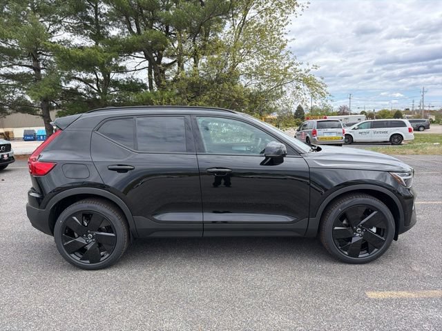 New 2026 Volvo XC40 B5 Ultra w/ Protection Package Premier AWD/4WD image 2