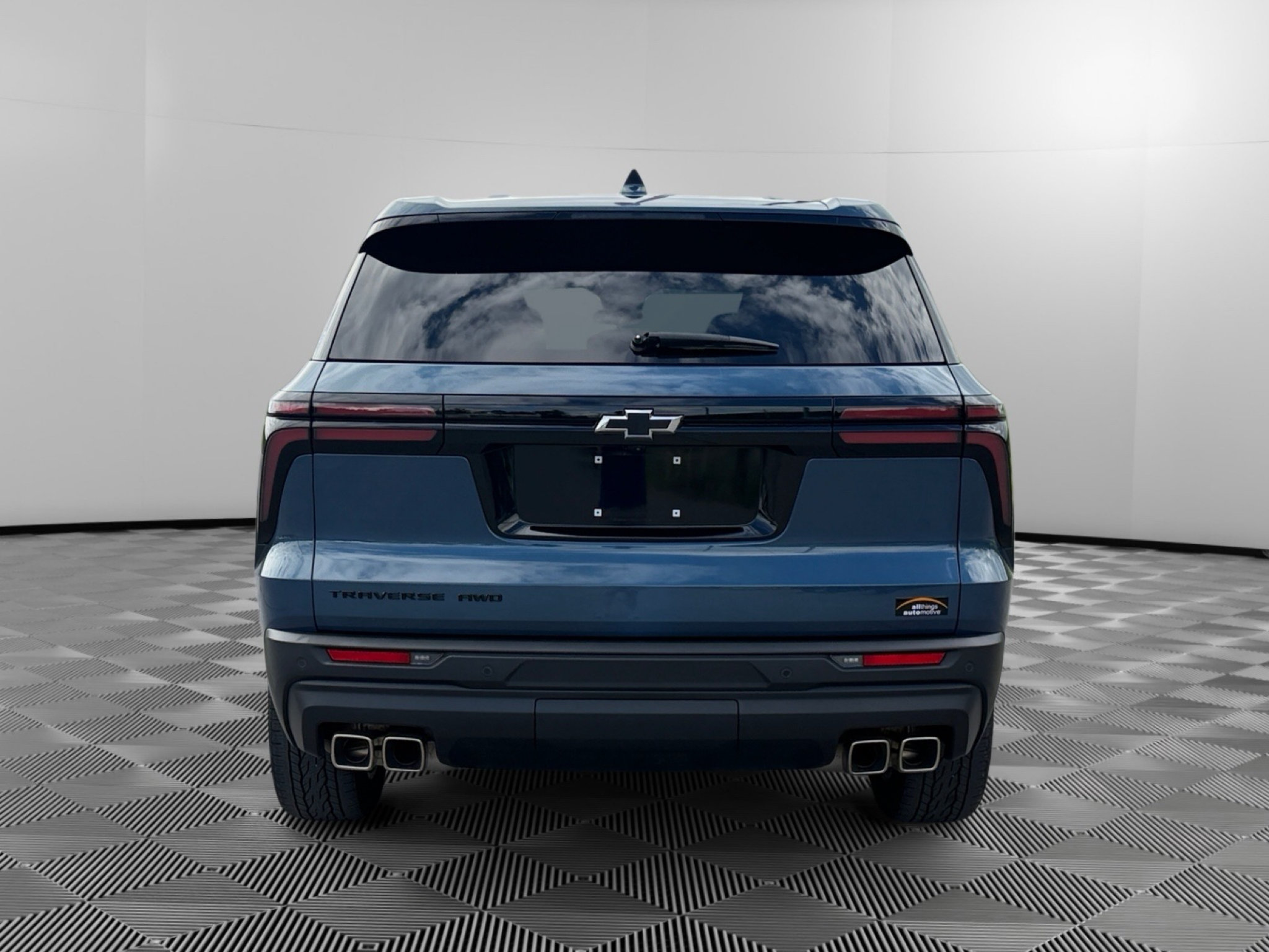 Used 2024 Chevrolet Traverse LS w/ Midnight/Sport Edition AWD/4WD image 7