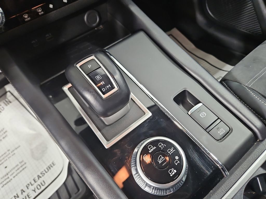 Used 2023 Mitsubishi Outlander SE image 23