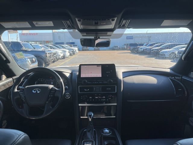 Used 2024 INFINITI QX80 Sensory w/ All-Season Package image 10