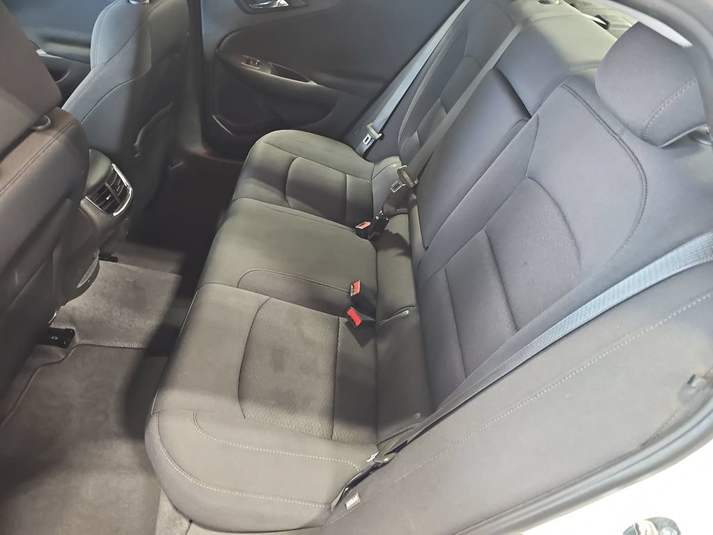 Used 2023 Chevrolet Malibu LT FWD image 13