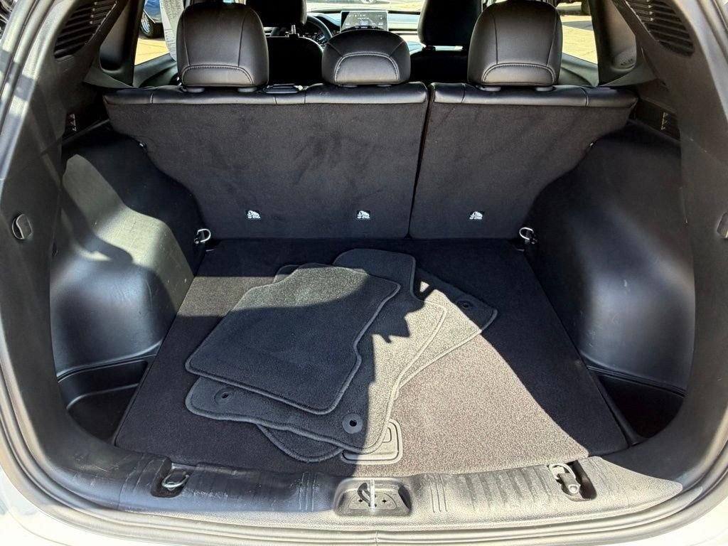 Used 2025 Jeep Compass Limited image 17