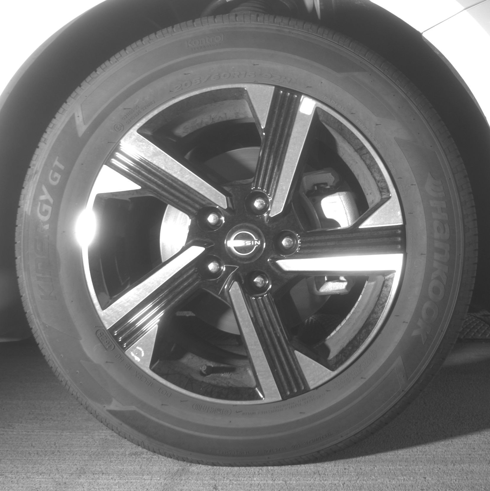 Used 2025 Nissan Sentra SV image 13