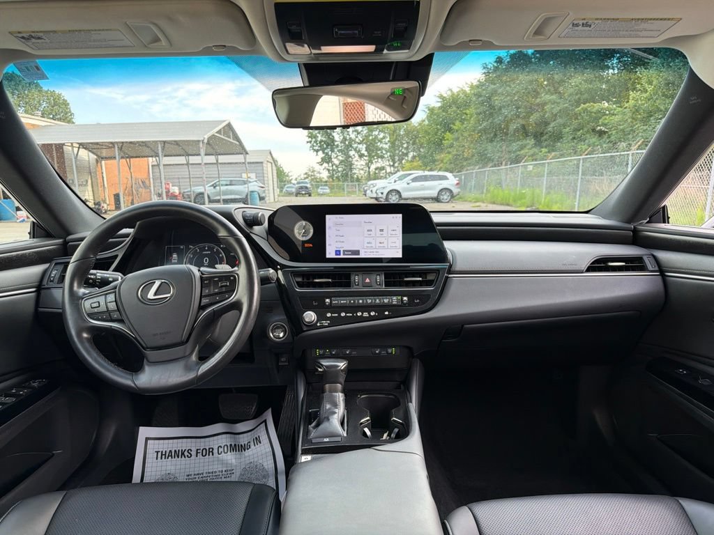 Used 2023 Lexus ES 250 w/ Premium Package w/ Premium Package AWD/4WD image 21