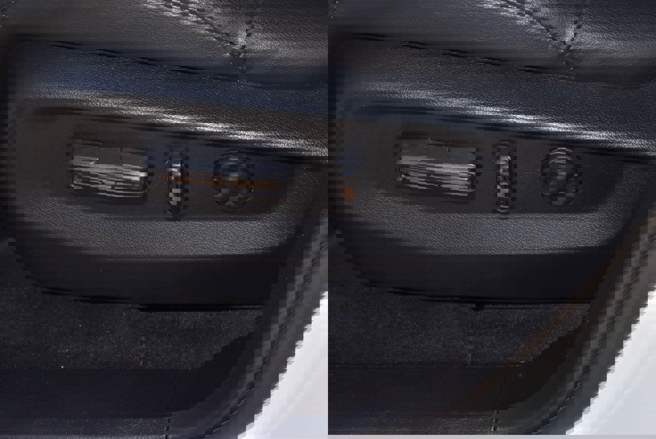 Used 2022 Honda CR-V Touring image 37