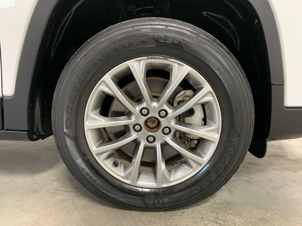 Used 2022 Jeep Cherokee Latitude Lux AWD/4WD image 12
