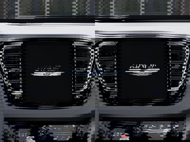 New 2026 Chrysler Voyager LX image 18