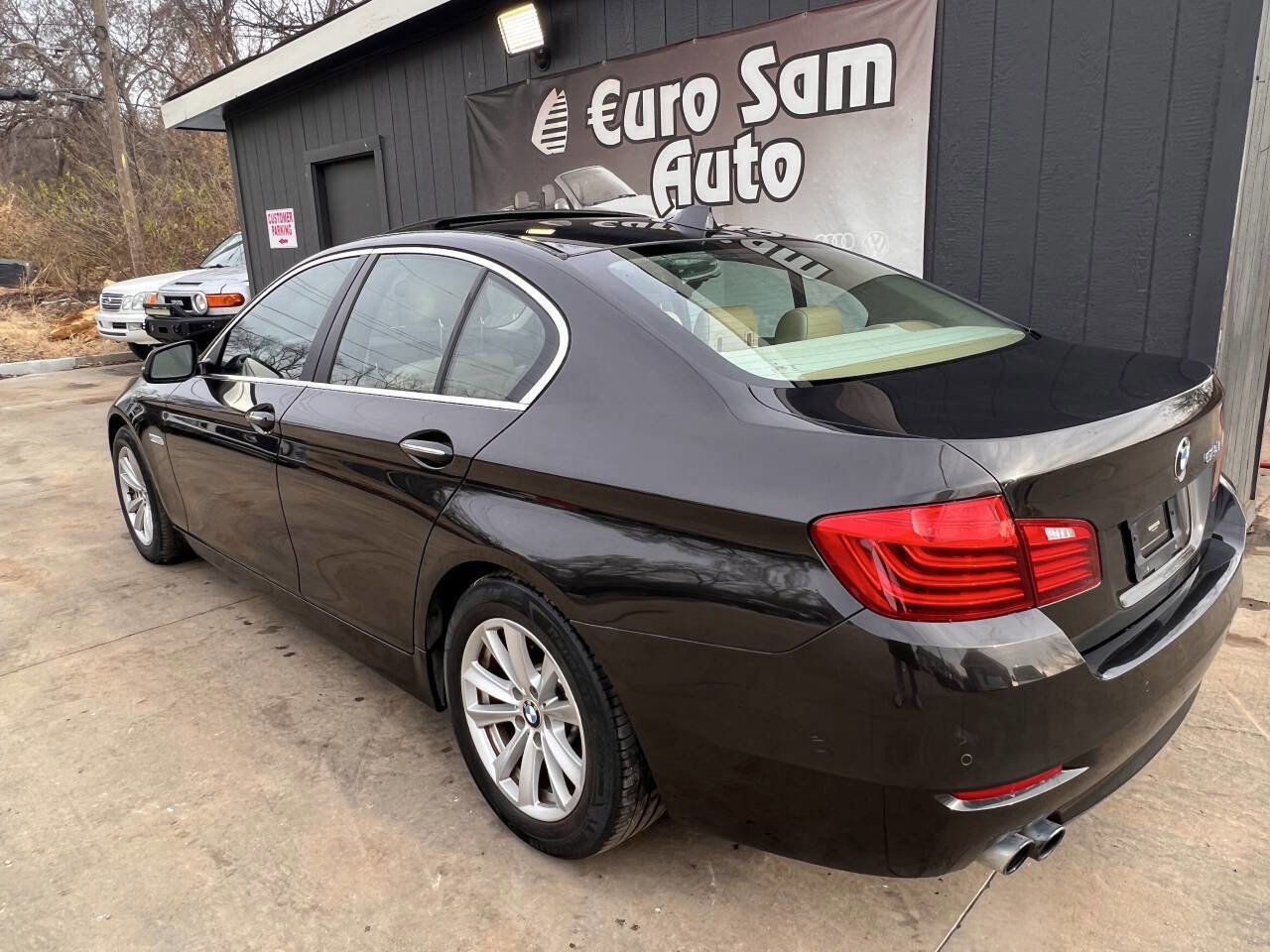 Used 2014 BMW 528i Sedan image 5