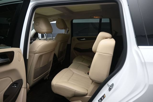 Used 2018 Mercedes-Benz GLS 450 4MATIC w/ Premium Package image 22