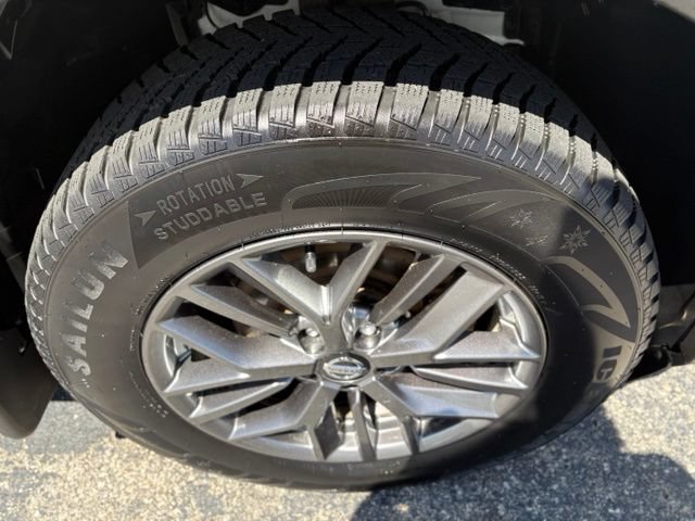 Used 2021 Nissan Rogue S AWD/4WD image 20