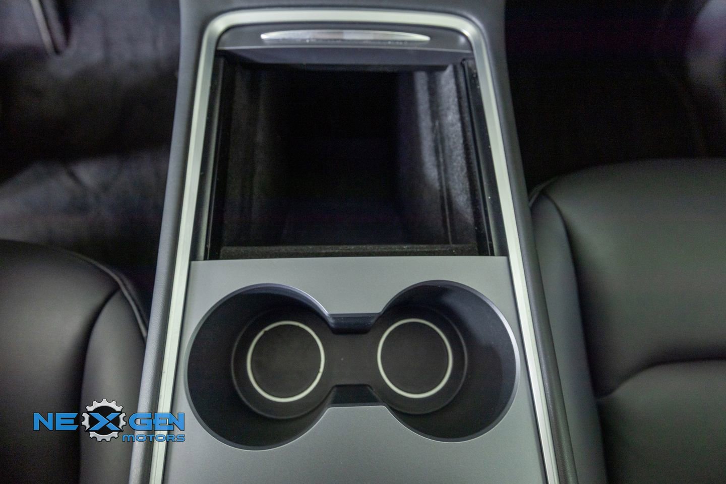Used 2022 Tesla Model Y Performance AWD/4WD image 21