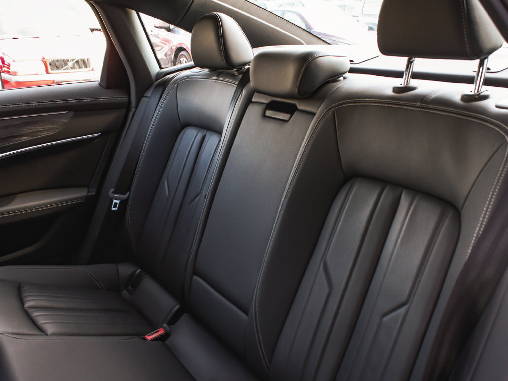 Used 2024 Audi A6 Premium Plus AWD/4WD image 35