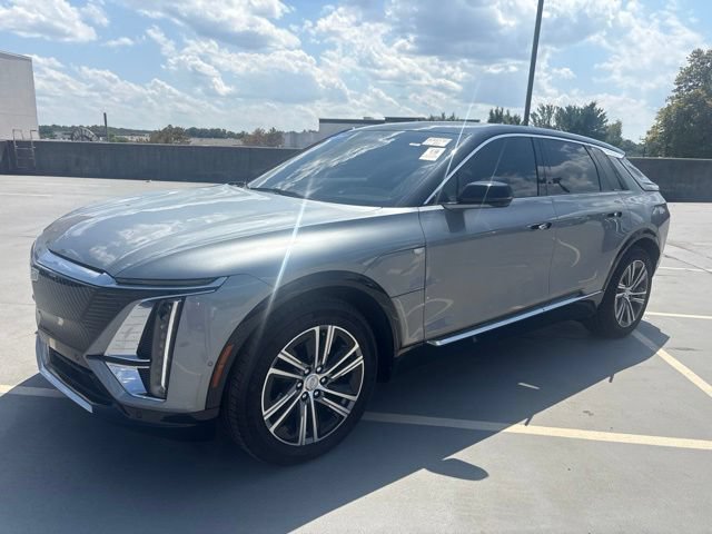 Used 2025 Cadillac Lyriq Luxury w/ LPO, Floor Liner Package