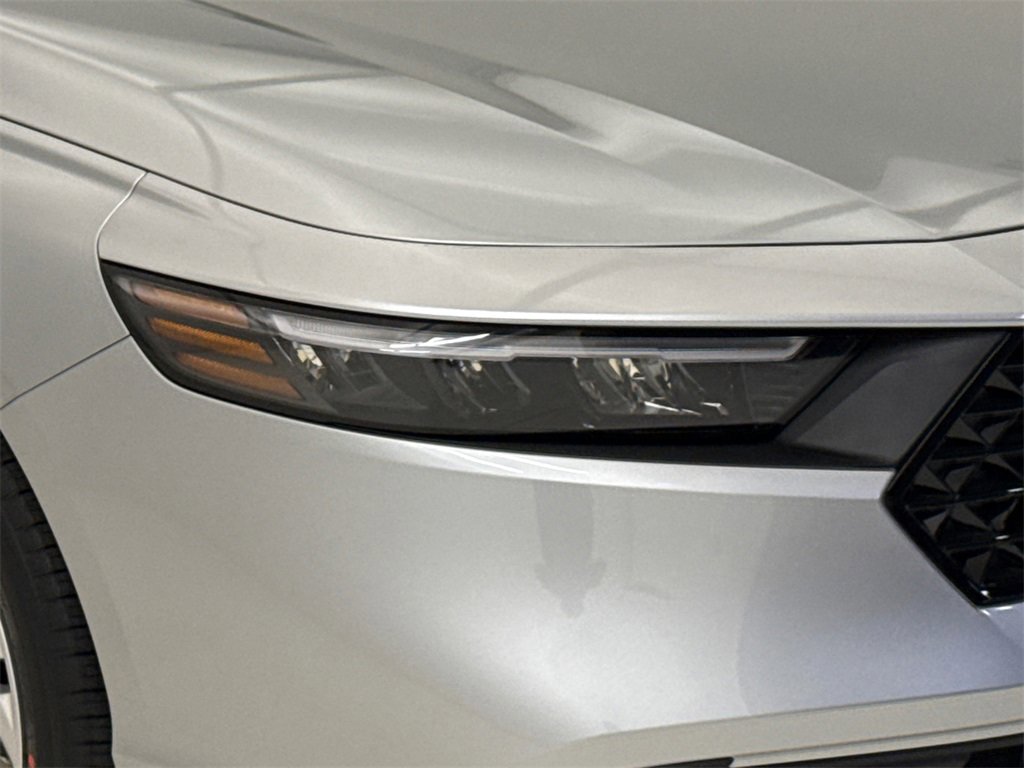 New 2025 Honda Accord LX image 5