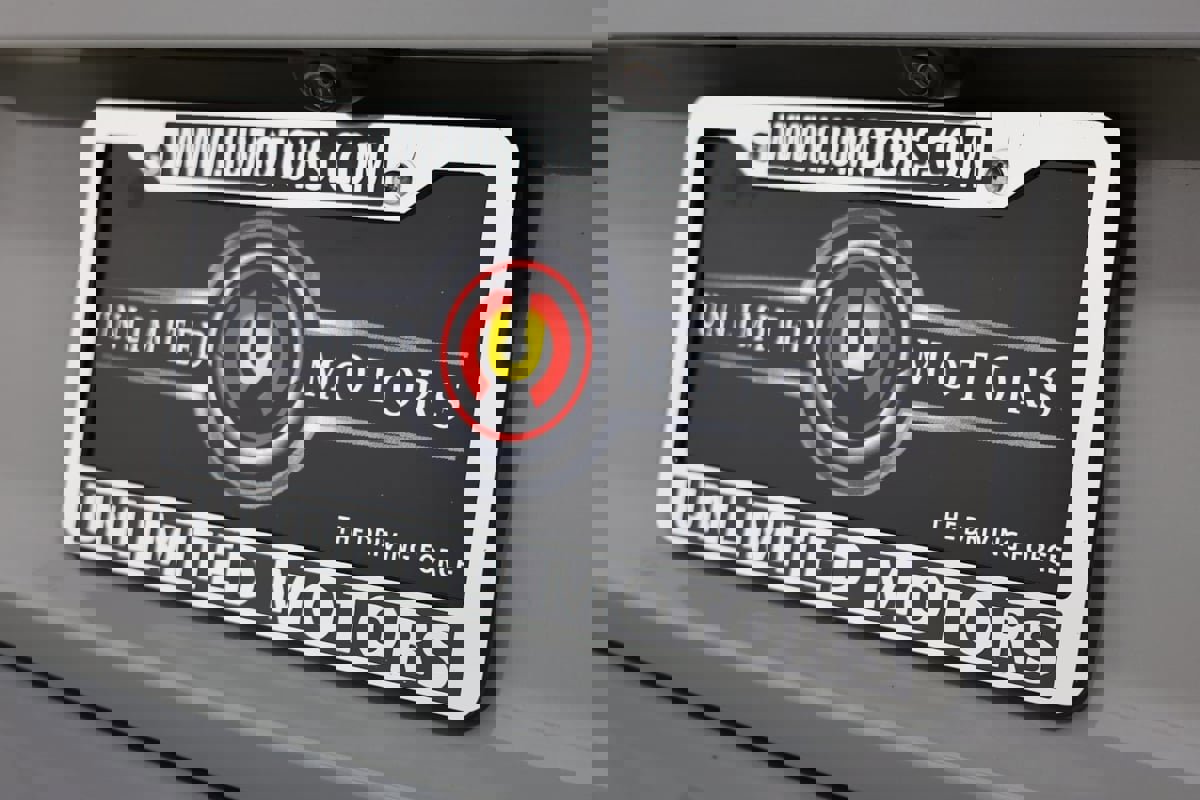 Used 2019 BMW M4 CS w/ Executive Package image 19