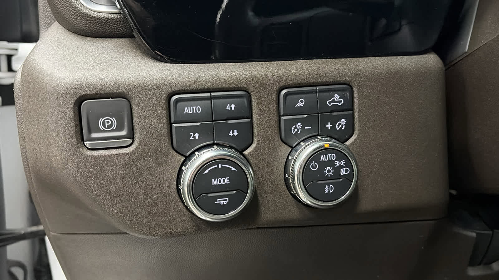 Used 2023 GMC Sierra 1500 SLT image 9