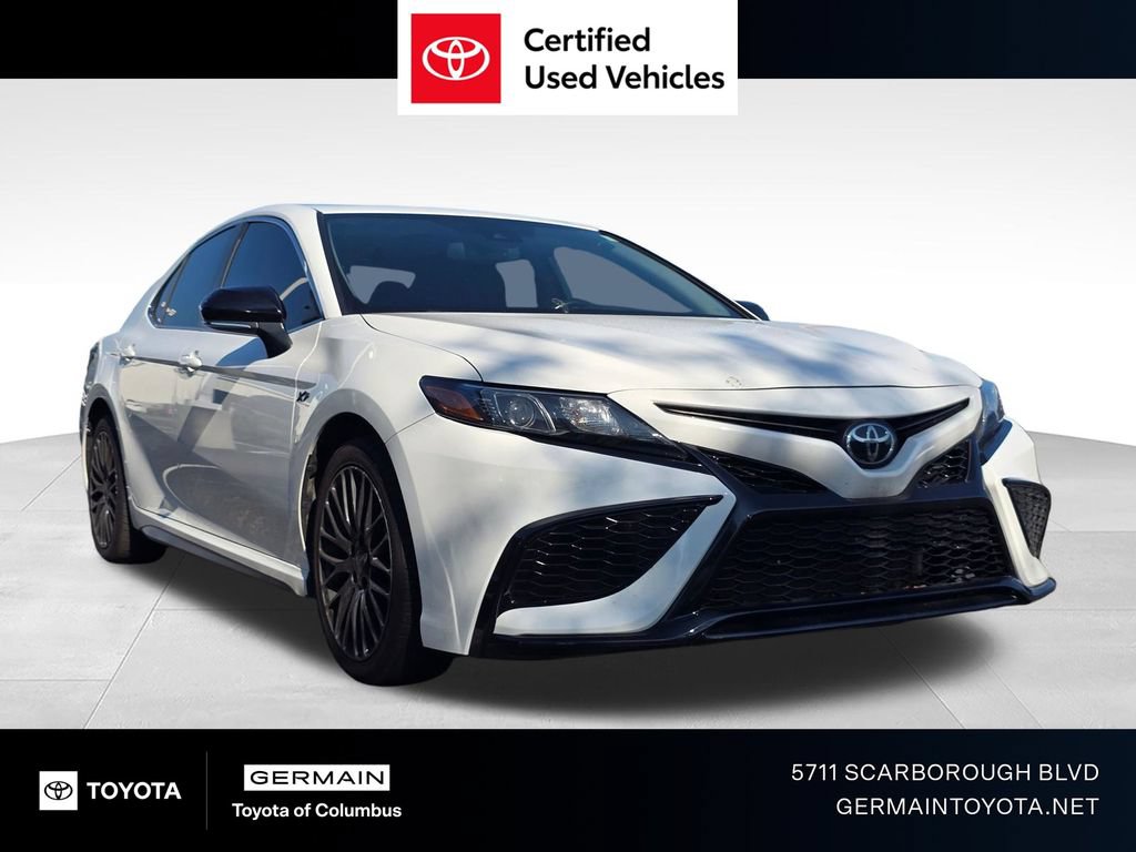 Used 2022 Toyota Camry SE w/ Convenience Package