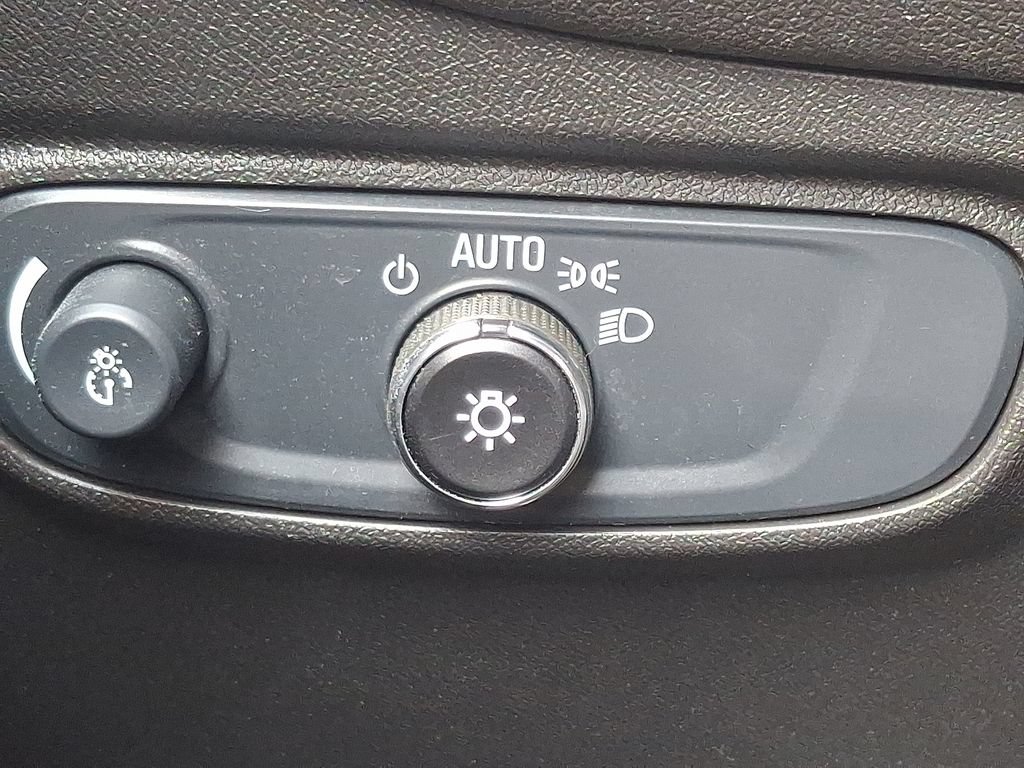 Used 2024 Chevrolet Equinox LT AWD/4WD image 23