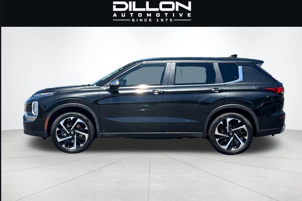 Used 2022 Mitsubishi Outlander ES FWD image 7