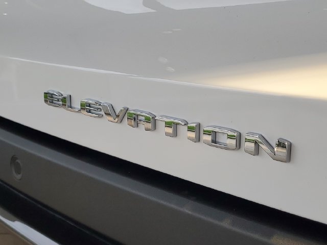 New 2027 GMC Terrain Elevation w/ Elevation Premium Package FWD image 6