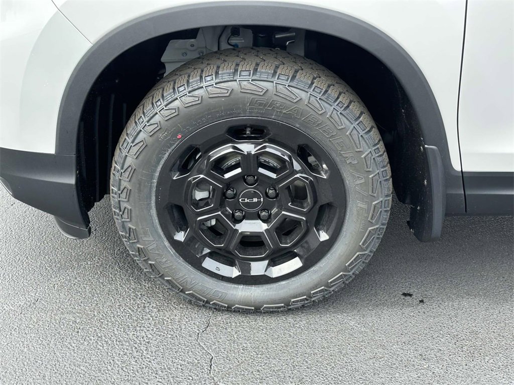 New 2025 Honda Ridgeline RTL+ image 28