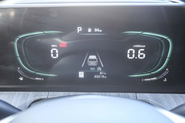 Used 2023 Kia Telluride EX w/ EX Captain's Chair Package image 26