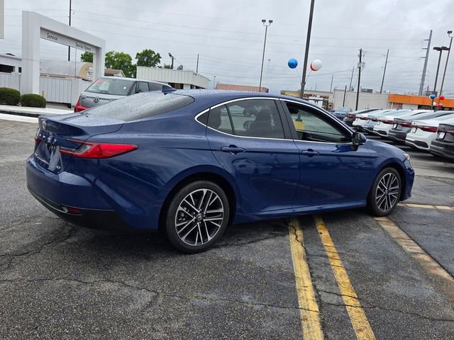 Used 2026 Toyota Camry XLE FWD image 14