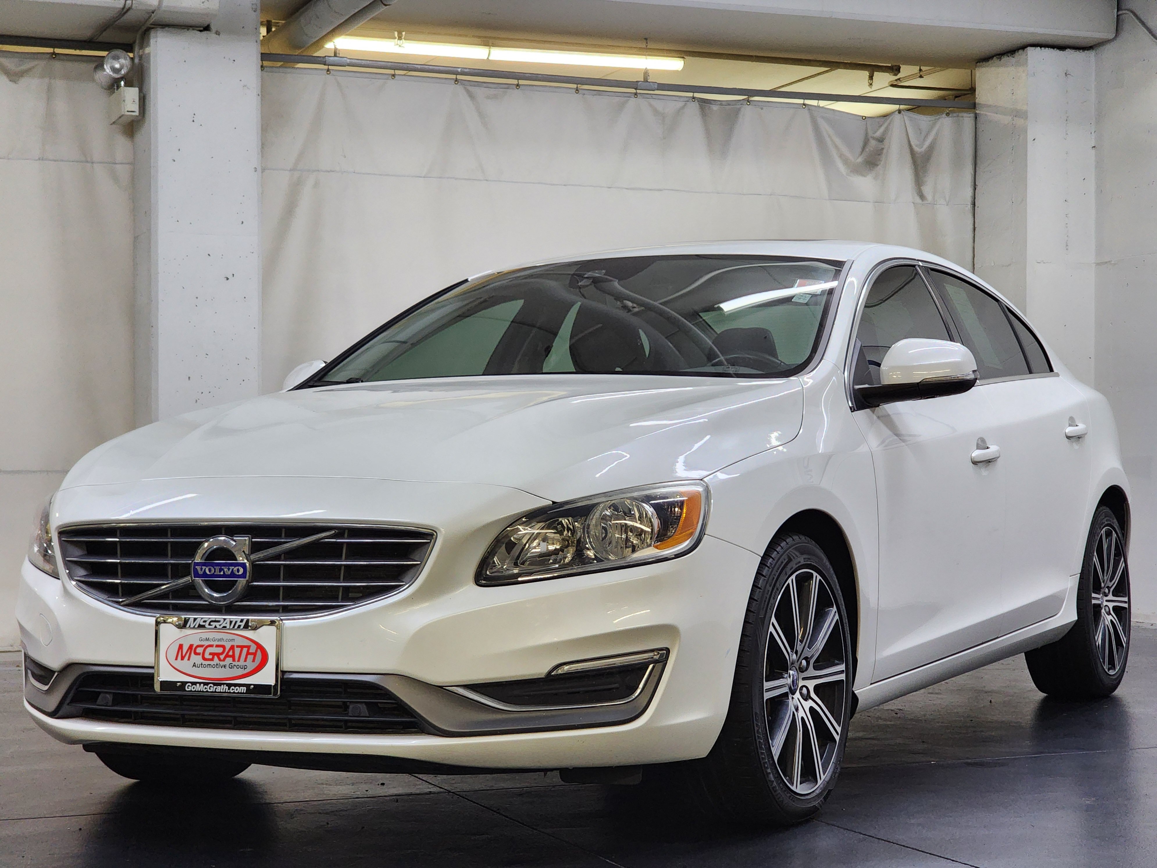 Used 2018 Volvo S60 T5 Inscription AWD/4WD image 11