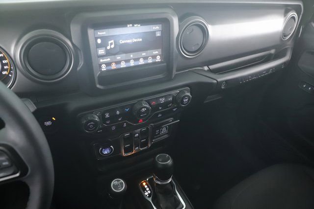 Used 2023 Jeep Wrangler Sport S image 25
