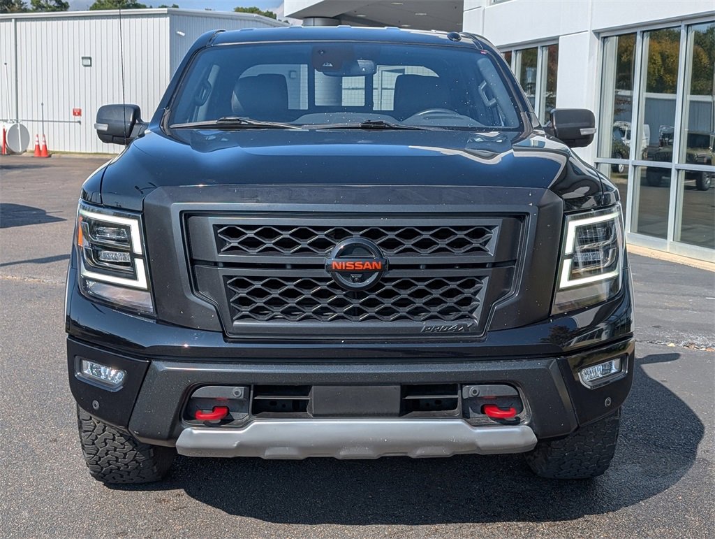 Used 2020 Nissan Titan PRO-4X w/ Pro-4x Convenience Package image 2