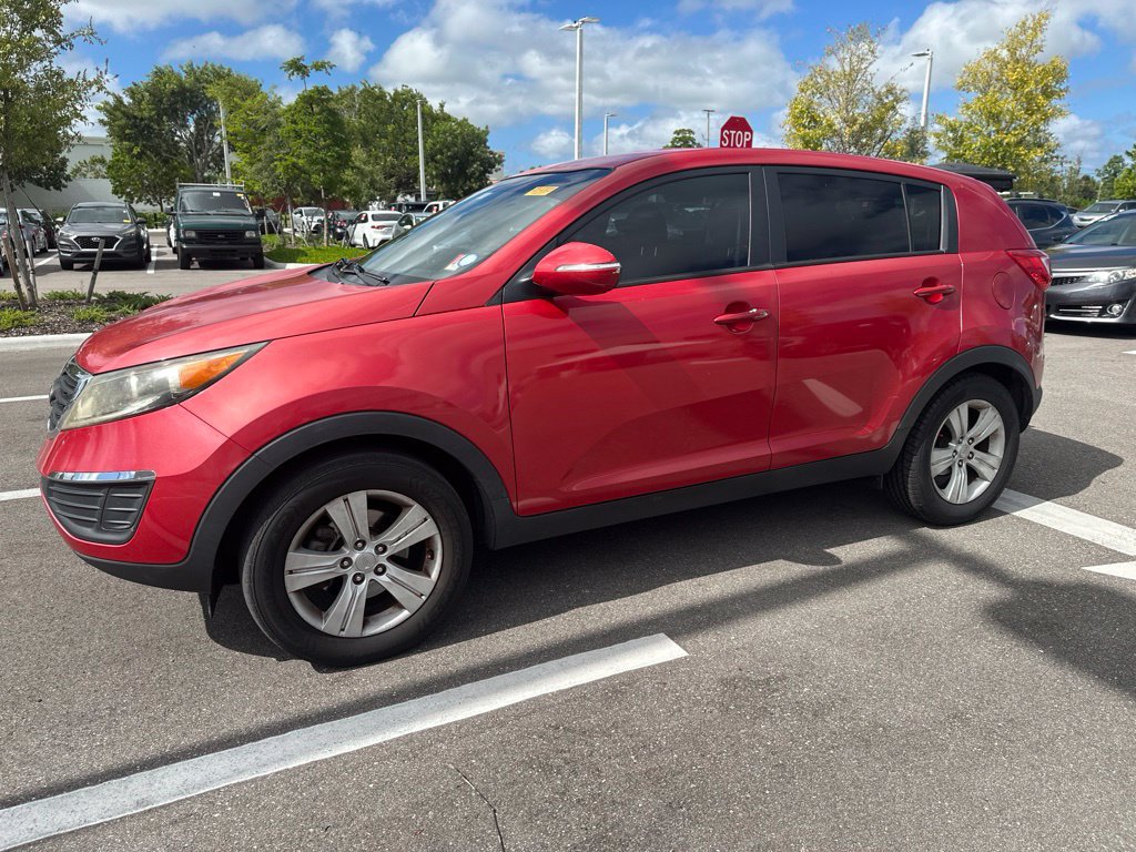 Used 2013 Kia Sportage LX FWD image 2